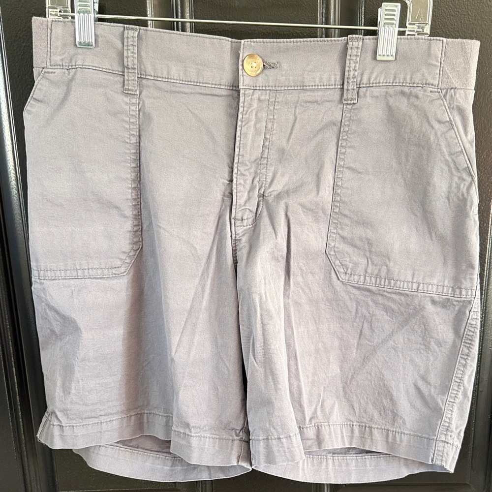 Lee Women's Light Gray Cargo Shorts